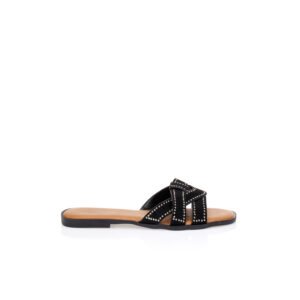 Black suede sandals with studs
